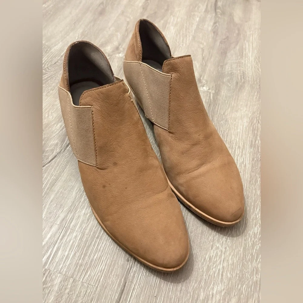 Eileen Fisher | Size 7 Tan Perry Leather‎ Ankle Booties